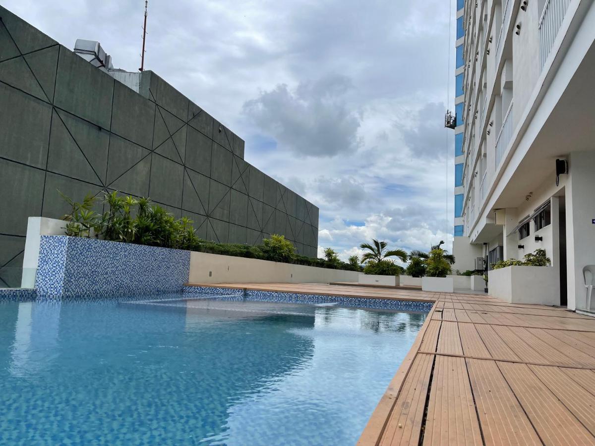 Inspiria Davao Exterior foto