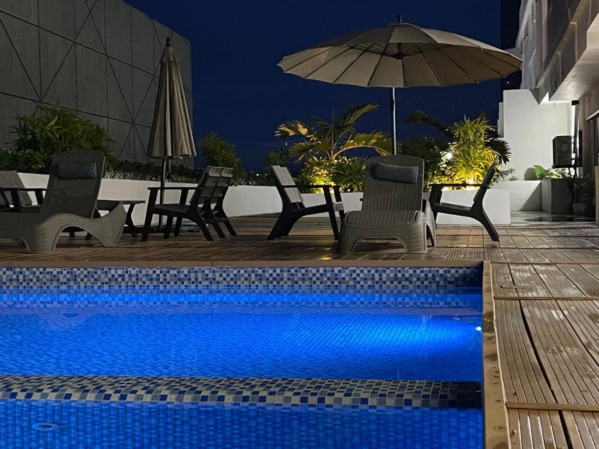 Inspiria Davao Exterior foto